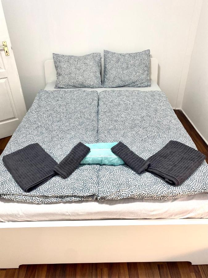 בודפשט Kiraly78 Huge Apartment מראה חיצוני תמונה